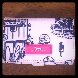Scout wallet.  White with navy print NWT